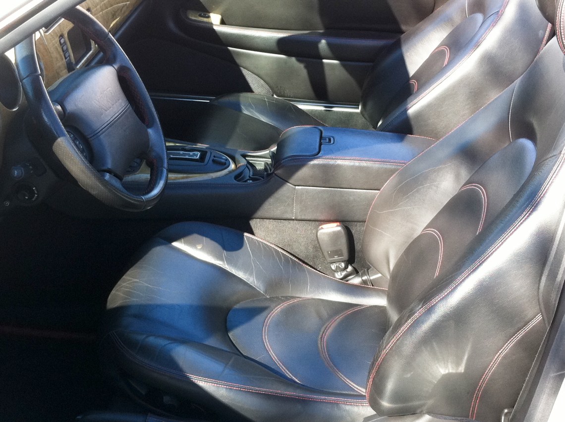 Jag XKR Interior
