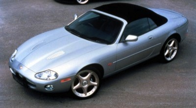 Jag XKR Roof Up
